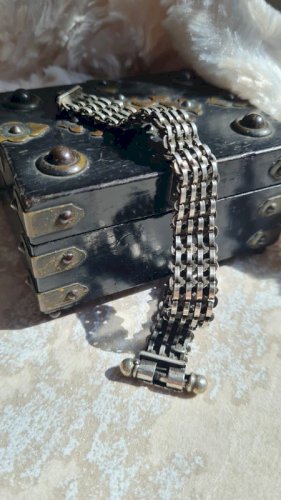 Bracelet ancien du Rajasthan en argent ethnique