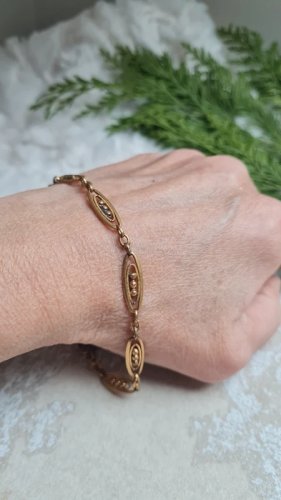 Bracelet ancien en plaqué or filigrane, Murat