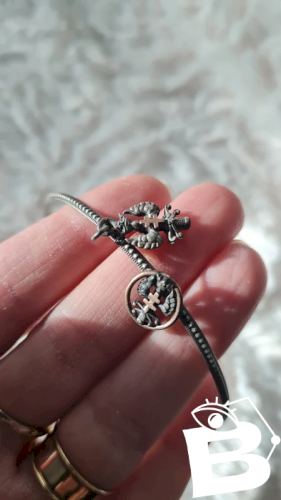 Bracelet antique aigle couronné et croix de lorraine et fleur de lys en argent