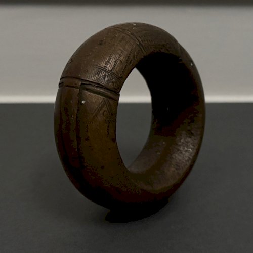 Bracelet d'esclave en bronze Afrique finement gravé M3956
