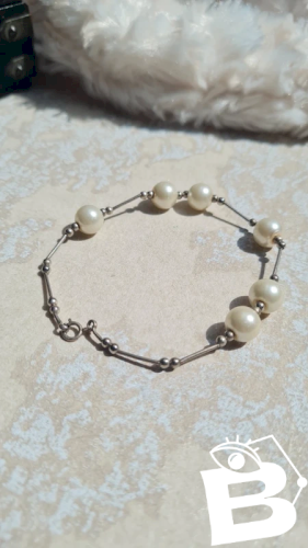Bracelet en argent 925 et fausses perles
