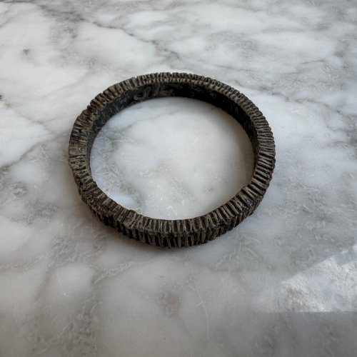 Bracelet en Talosel XXe dans le goût de Line Vautrin M3716