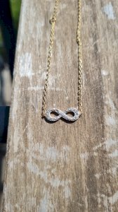 Bracelet infini en plaqué or