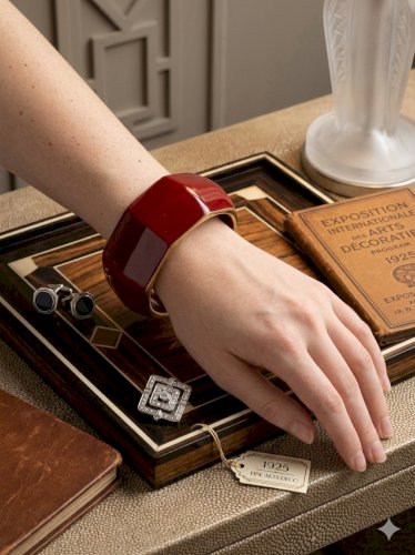 Bracelet Jonc Ancien Art Deco a Pans Bakelite Rouge Cerise Vers 1930 Rare Vintag