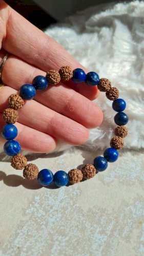 Bracelet lapis lazuli et rudraksha lithothérapie pierres semi-précieuses