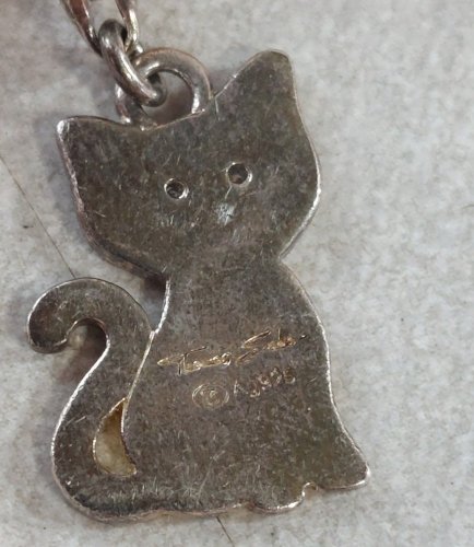 Bracelet perles à facettes et charms chat, Thomas Sabo, en argent massif