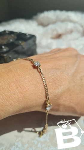Bracelet plaqué or et strass