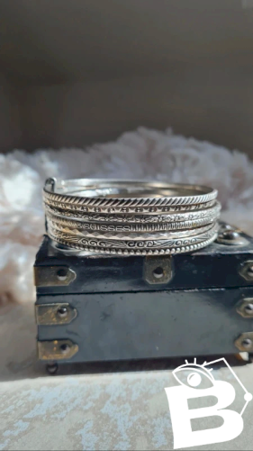 Bracelet semainier 3 suisses en métalargenté vintage