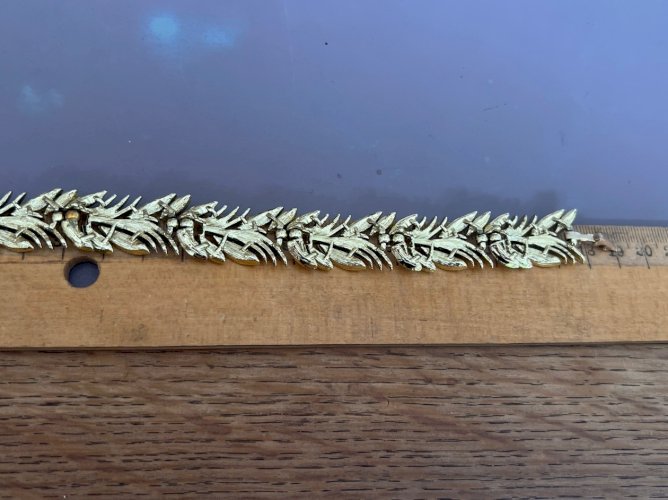 Bracelet vintage vers 1950 travail américain doré feuillage rétro chic élégant