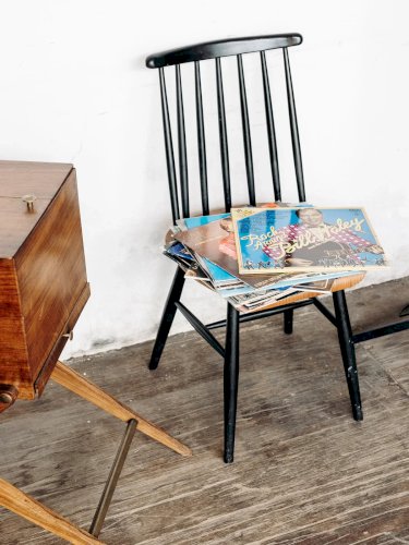 Brigitte, la travailleuse en bois N°120