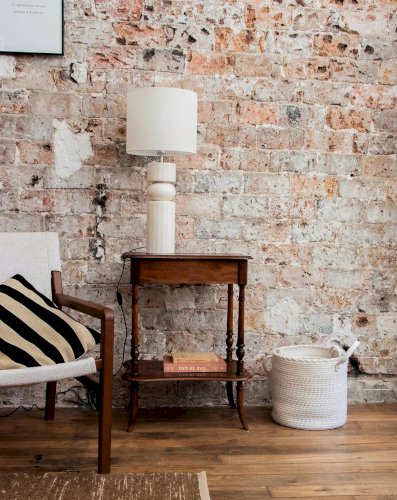 Brigitte, la travailleuse en bois N°37