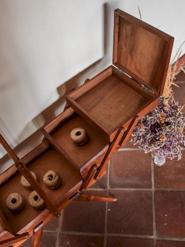 Brigitte, la travailleuse en bois N°68