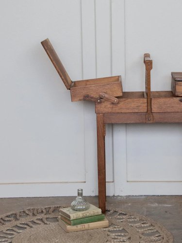 Brigitte, la travailleuse en bois N°73