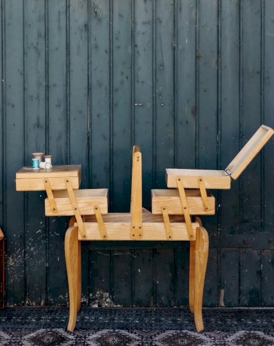 Brigitte, la travailleuse en bois N°93