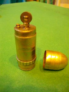 WW1 HAIRY LIGHTER