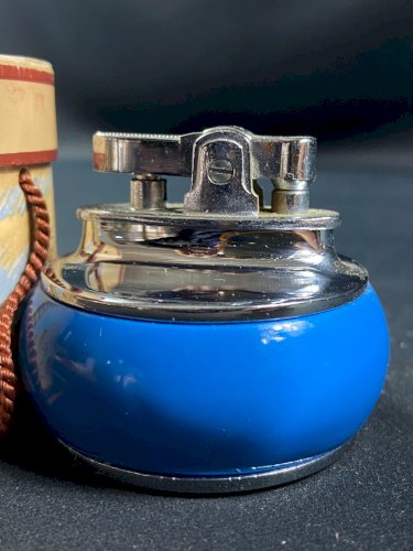 Briquet de table vintage de marque Olympic