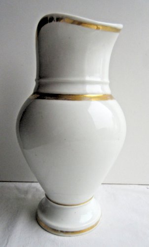 Broc, pichet, porcelaine de Paris, filets à l'Or fin, anse serpent, style Empire