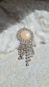 Broche ancienne avec strass