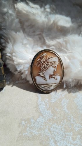 Broche ancienne Camée cerclage en laiton - broche antique