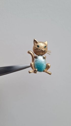 Broche ancienne chat émaillée