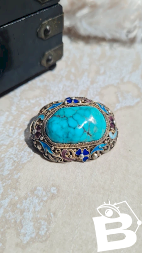 Broche ancienne chinoise en turquoise naturelle et émaillée en argent