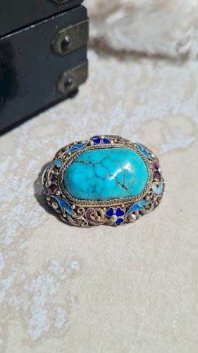 Broche ancienne chinoise en turquoise naturelle et émaillée en argent