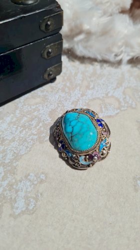 Broche ancienne chinoise en turquoise naturelle et émaillée en argent