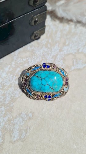Broche ancienne chinoise en turquoise naturelle et émaillée en argent