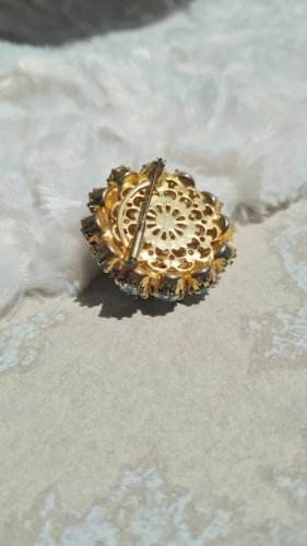 Broche  ancienne dôme de strass bleu