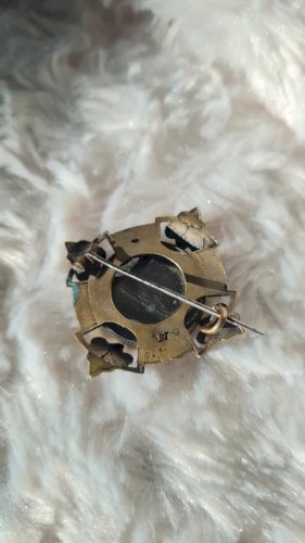 Broche Ancienne émaux de Bressan lettre G