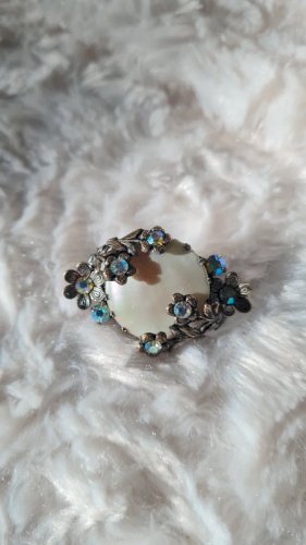 Broche ancienne en nacre et strass aurore Boréale années 60