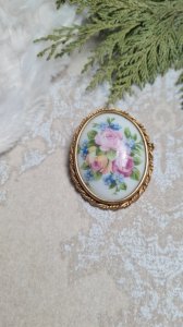 Vintage porcelain brooch from Limoges