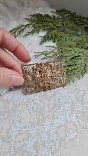Broche ancienne filigrane - Pince à foulard doré