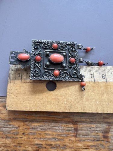 Broche Ancienne  Orientaliste Argent Poinçon Sanglier Corail Debut 20e Siecle