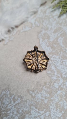 Broche ancienne plaqué or