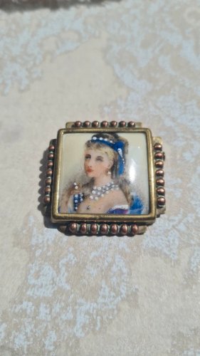Broche ancienne porcelaine de Limoges