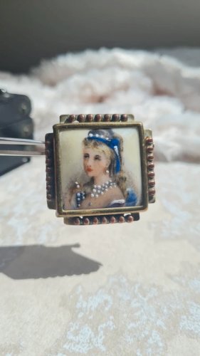 Broche ancienne porcelaine de Limoges