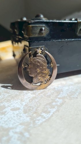 Broche ancienne republica argentine en cuivre - collection