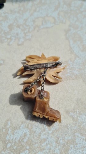 Broche ancienne souvenir edelweiss