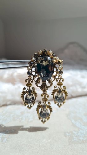 Broche Ancienne style victorienne