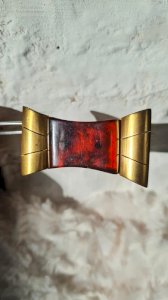 Broche art déco ancienne en Bakélite possible Albert Flamand