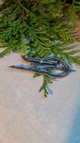 Broche art déco la déesse ailée vintage