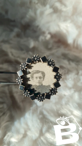 Broche de deuil ancienne