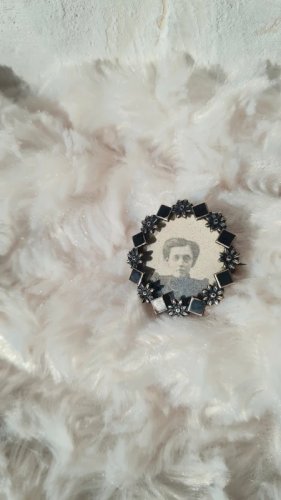 Broche de deuil ancienne