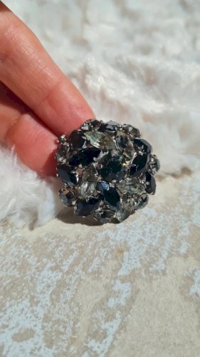 Broche dôme vintage strass