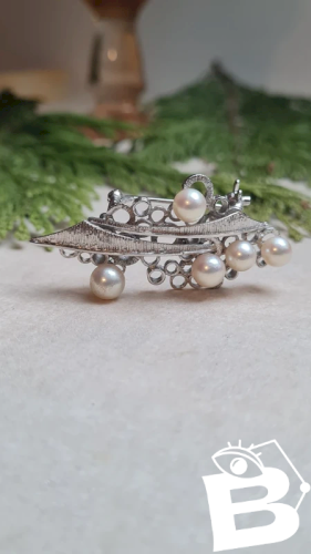 Broche géométrique et graphique poinçon 950SV