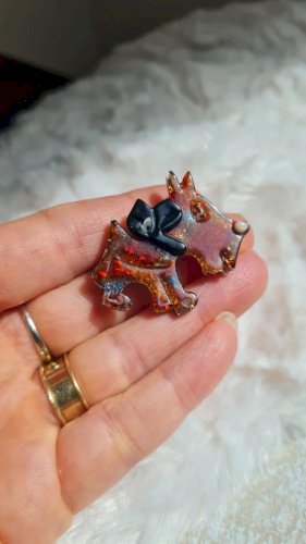 Broche Léa Stein ( chien )