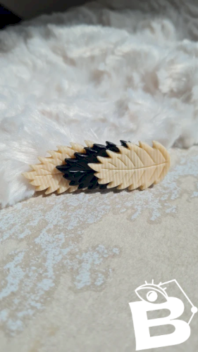 Broche Léa Stein ( feuilles )