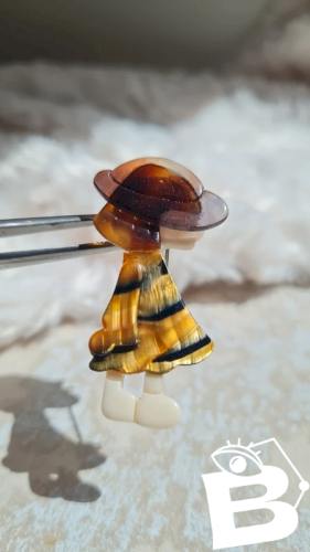 Broche Léa Stein ( Petite fille )