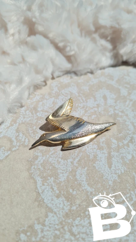 Broche mouette design doré